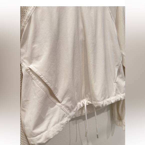 Lululemon Pullover Jacket - Picture 3 of 5